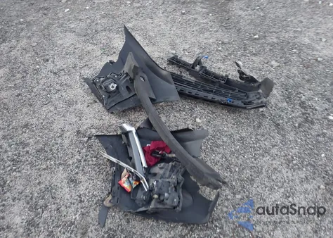 2017 Toyota Highlander Limited z USA, uszkodzony, nr VIN 5TDDZRFH0HS405597